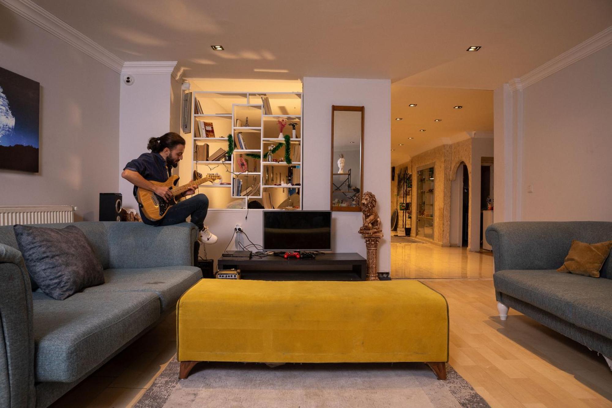 Appartement Fresh With A Balcony In A Digital Nomad House 08 Istanboel